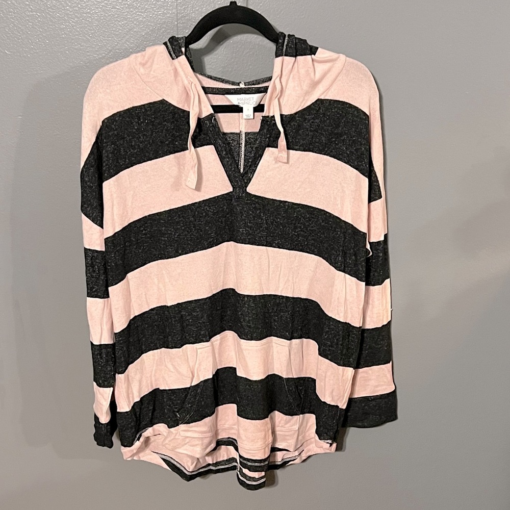 Lightweight Striped Hoodie